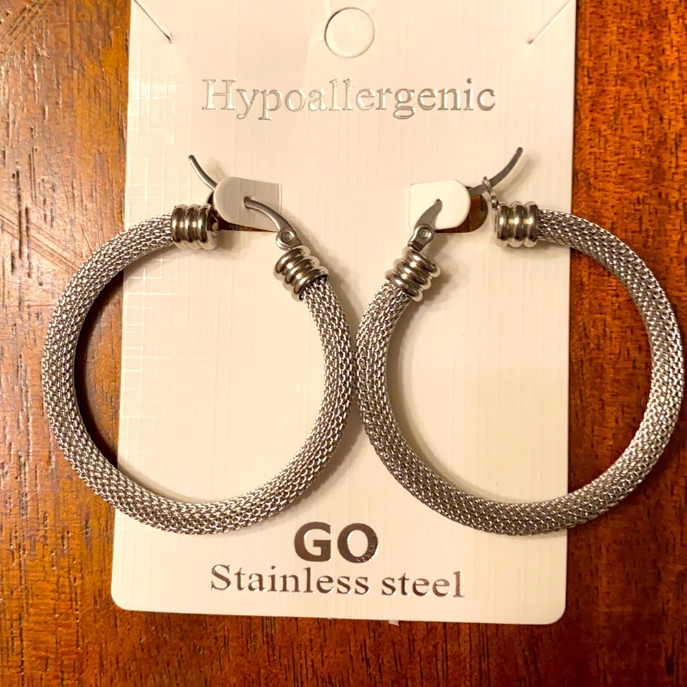 Stainless steel hoops